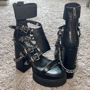 La Moda Platform Open Toe Heel